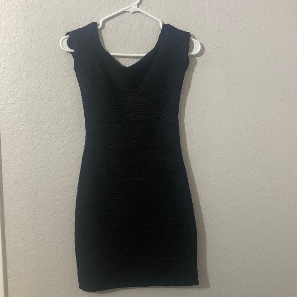 Black dress size small